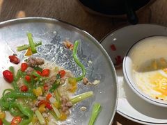 -聚鑫朋酸菜肥肠(文艺路口店)