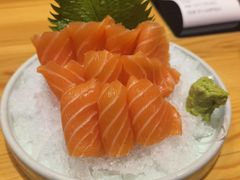 TunaMaki三文鱼刺身厚切-Tuna maki寿司(园区永旺店)