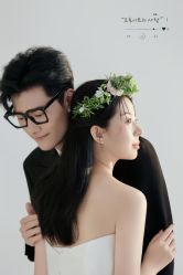 -喜爱高定婚纱摄影