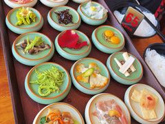 -桥香园过桥米线(国贸店)