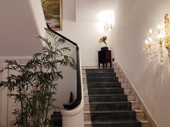 -南京双门楼宾馆(盐仓桥地铁站阅江楼店)