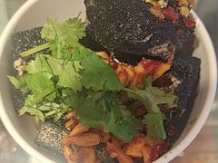 -黑色经典臭豆腐·湖南特产(步行街店)