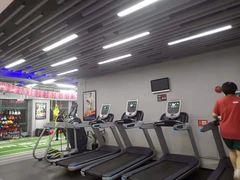 -AK健身普拉提拉伸私教馆(中八店)