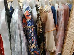 -汉仪华裳汉服馆(打浦桥店)