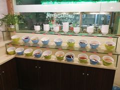 自助调料区-云中鱼蒸汽石锅鱼(川沙百联店)