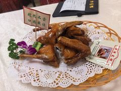 -津津菜馆(绝没分店)
