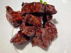 -HOMES上海本帮菜(襄阳公园店)