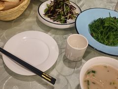 -三义和酒楼(广渠门店)