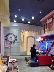 -奈尔宝·儿童乐园·亲子餐厅(华采天地店)