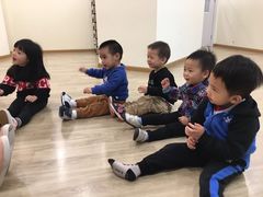 -星空布洛早教·托育(滨江店)