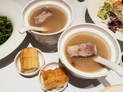 功夫·慢煮肉骨茶-狮拾久·现代新加坡料理(壹方城店)