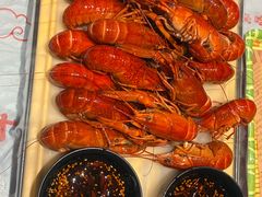 -肥肥虾庄·金牌油焖大虾(杨园滨江时代walk店)