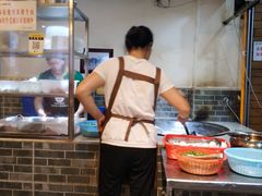 -杨三娘跷脚牛肉(羊子山西路店)