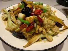 -丁里羊肉小镇(天鹅湖总店)