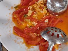 -粘豆包柴火铁锅炖