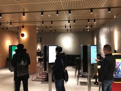 -麦当劳(中山公园龙之梦店)