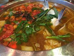 -老凯俚酸汤鱼(鸿通城店)