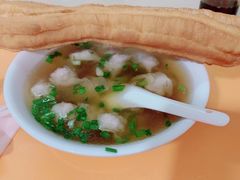 -张阿三馄饨店