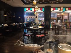 -钱小奴海鲜自助黑金店(杭州滨江龙湖店)