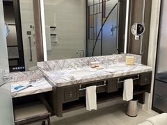 -上海前滩香格里拉大酒店