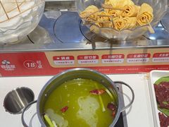 -百品聚旋转火锅(号外店)