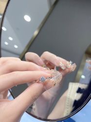 -Zbird钻石小鸟·钻戒婚戒定制高端珠宝私人定制中心