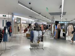-ZARA(大上海时代广场店)
