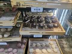 -黑金·寻焰自助百汇·烤肉·火锅(中街店)