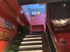 -川流不息·地道川菜·小龙虾(新松江路店)