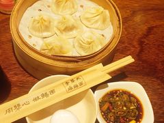-李犟大爆鳝面·手工蟹黄包(湖滨西湖店)