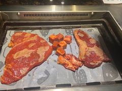 -阪尚皇·原切牛排·烤肉火锅自助(北京路店)