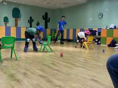 -乐翔轮滑(中庚漫游城店)