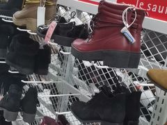 -BIGOFFS 超级折扣(仁恒伊势丹店)