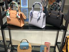 -CHARLES&KEITH(1234space店)