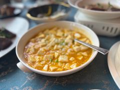 蟹粉豆腐-扬州香格里拉·香宫中餐厅