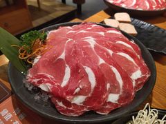-呷哺呷哺(普陀乐购真北店)