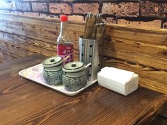 -张家巷美食(南浔店)