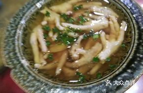 Steamed Chicken Feet
