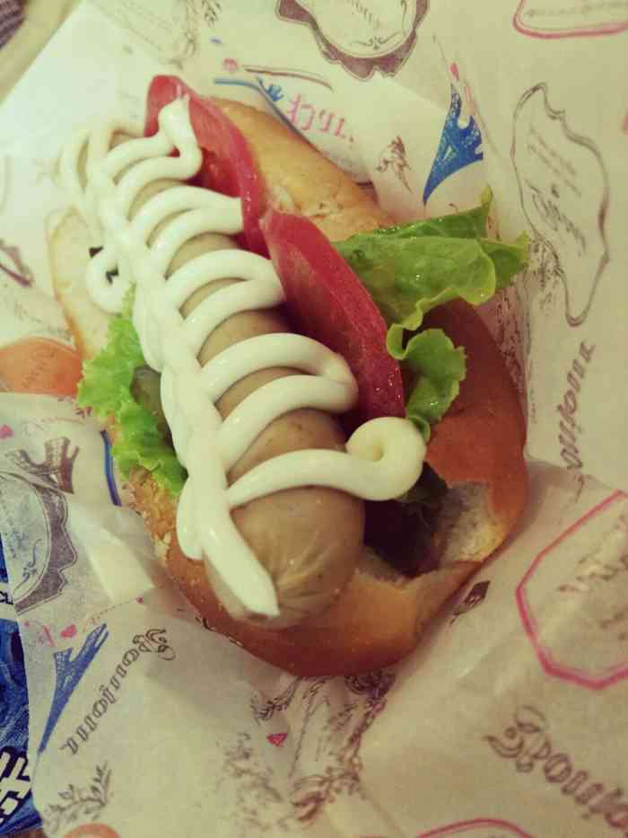 德希臣热狗餐厅(绿地中心店)