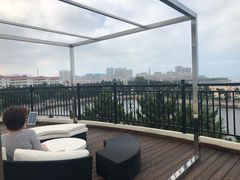 -莫内艺术岛海景咖啡