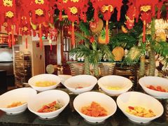 自助调料区-中央电视塔旋转餐厅
