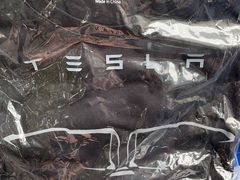 -TESLA 特斯拉(北京南四环中路特斯拉中心)