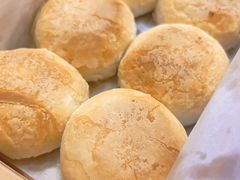 虾仁鲜肉月饼-梦菲思饼屋(瑞金宾馆店)