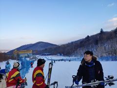 -亚布力新体委滑雪场
