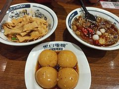 -黑白电视长沙小吃(悦汇城店)