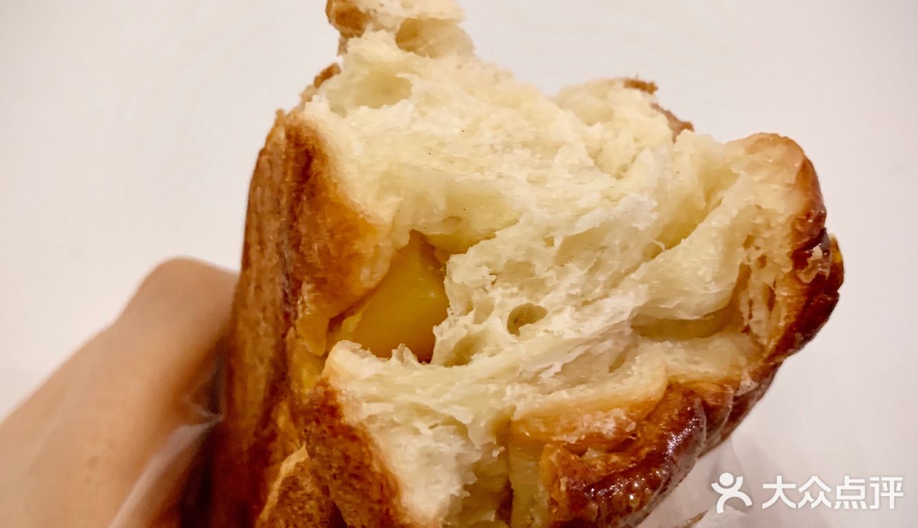 网红脏脏包鼻祖的Our bakery