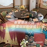 春宴的每一道菜都仿佛在诉说着一个故事，让人沉醉其中