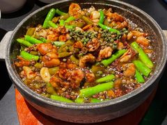 钱塘石锅蛙-老头儿油爆虾·1987杭州烟火味(湖滨银泰in77D区店)