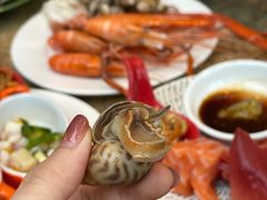 花螺-松山湖凯悦酒店·Café自助餐厅·周末火舞秀表演