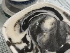 -仁信双皮奶(东川路店)